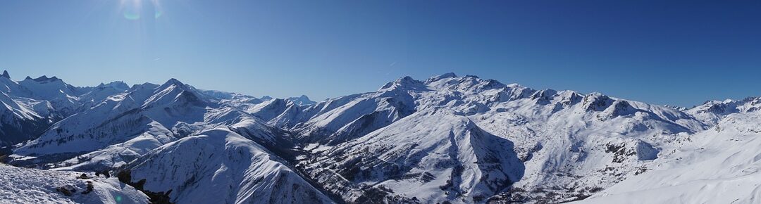 Snowcat Skiing Colorado: Discover The Enchanting Winter Wonderland Of Steamboat…