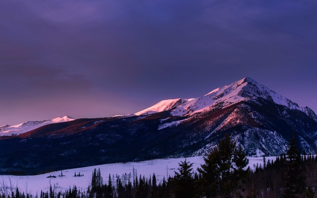 Snowcat Skiing Colorado / Unleash Your Inner Powder Hound: Snowcat…