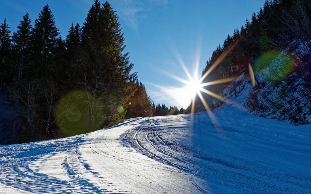 Steamboat Springs Backcountry Snowcat Adventures / Embark On An Extraordinary…