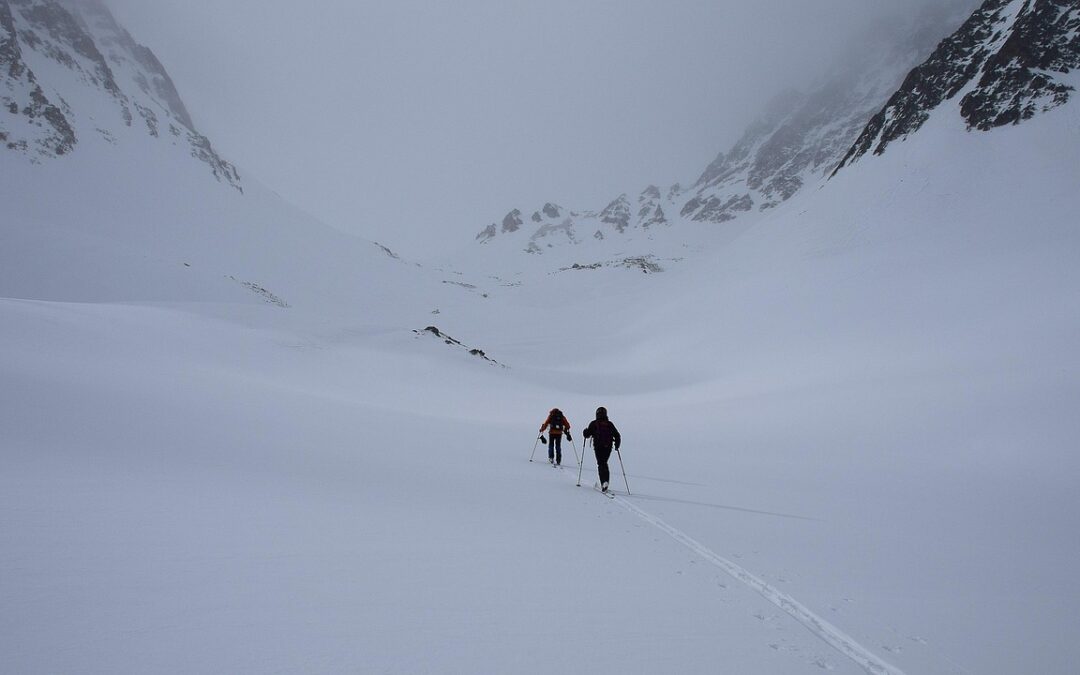 Steamboat Springs Night Snowcat Skiing / Escape The Daytime Hustle:…