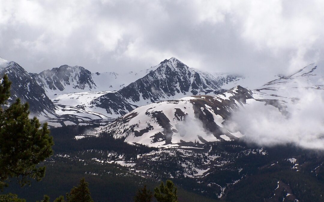 Snowcat Skiing Colorado Rockies: Escape The Crowds And Conquer The…