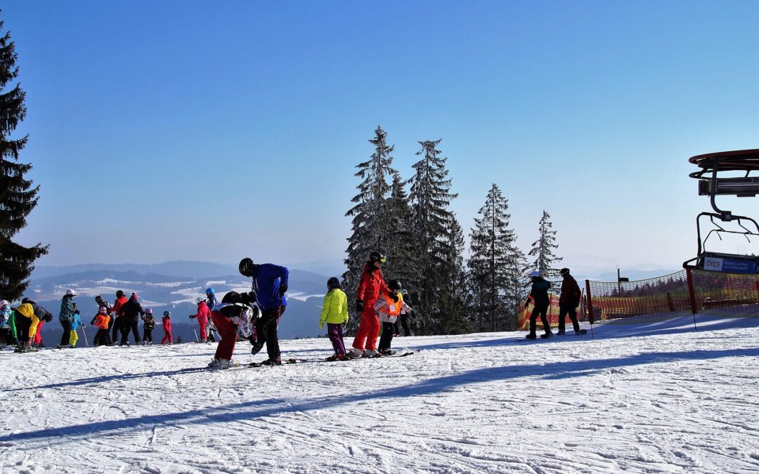 Snowcat Skiing Steamboat Springs Packages / Unleash Your Inner Snowcat…