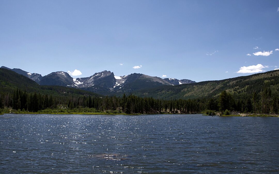 Snowcat Skiing Colorado Rockies ~ “`html Snowcat Skiing Colorado Rockies:…